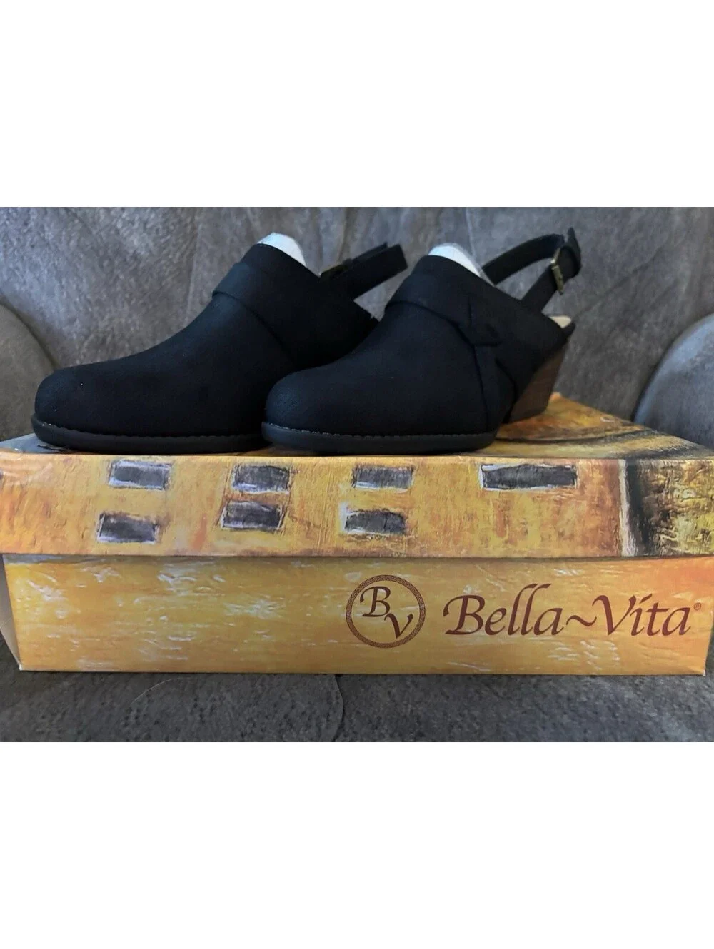 BELLA-VITA  Black Back Strap womens shoes Size 7.5